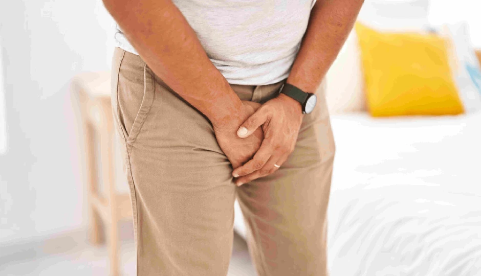 पुरुषों में तेजी से बढ़ रहा प्रोस्टेट कैंसर, पहचानें शुरुआती संकेत और जानें बचाव के तरीके