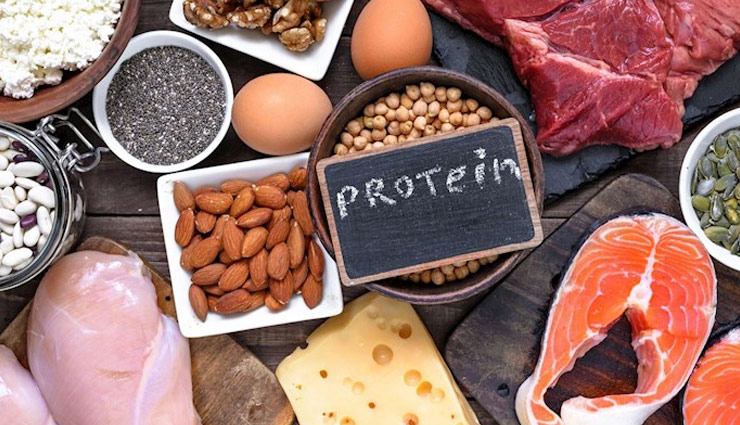 healthy eating habits women over 40,nutrition tips for women in 40s,balanced diet women over 40,foods for healthy menopause,best foods for women 40+,nutritious foods aging women,meal planning women over 40,healthy snacks for women 40s,anti-aging foods women 40+,importance of hydration women 40+