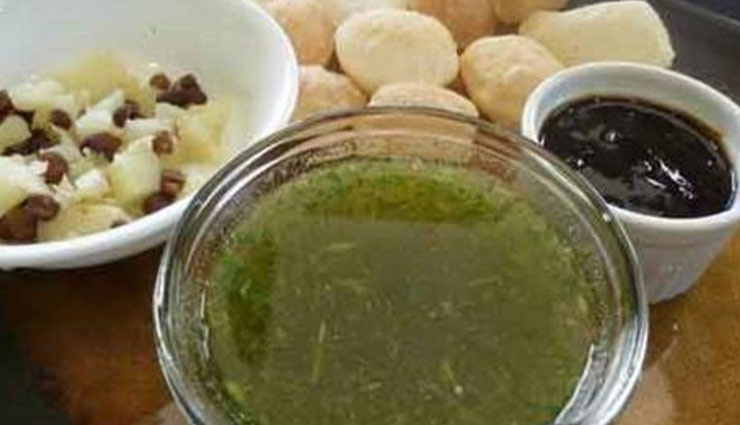 homemade pani puri during monsoon season