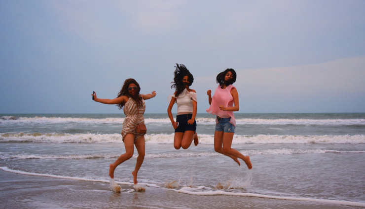 solo trip for girls,travel,holidays