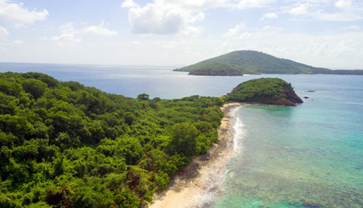 beaches in puerto rico,puerto rico,places to visit in puerto rico,playa sucia,carlos rosario beach,icacos cay,flamenco beach,gilligans island,mosquito bay beach