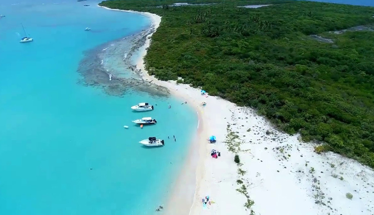 beaches in puerto rico,puerto rico,places to visit in puerto rico,playa sucia,carlos rosario beach,icacos cay,flamenco beach,gilligans island,mosquito bay beach