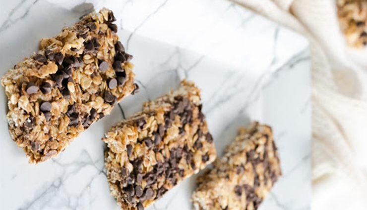 raisin chocolate and puffed rice bars,raisin chocolates recipe,hunger struck,food,breakfast recipes