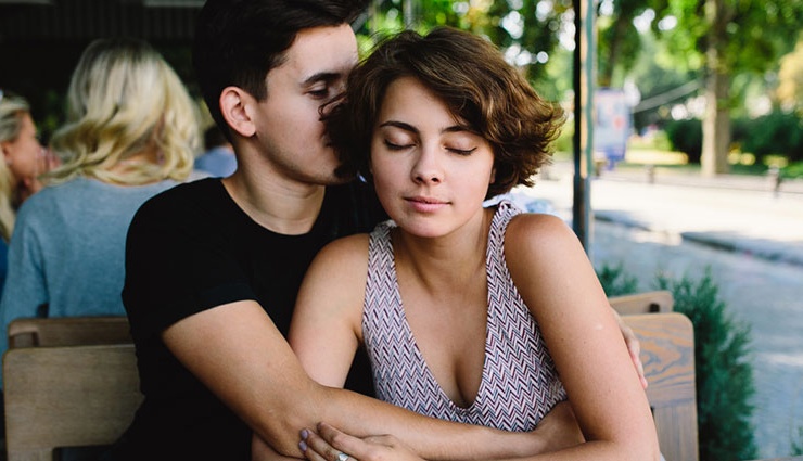 10 Ways to Pull Back in a Relationship Without Hurting Your Partner