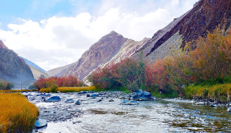 hill stations in jammu and kashmir,best hill stations in jammu kashmir,must-visit hill stations in kashmir,beautiful hill stations in jammu,jammu kashmir hill station tour,top hill stations in kashmir,scenic hill stations in jammu,honeymoon destinations in kashmir,adventure activities in kashmir,picturesque places in jammu kashmir