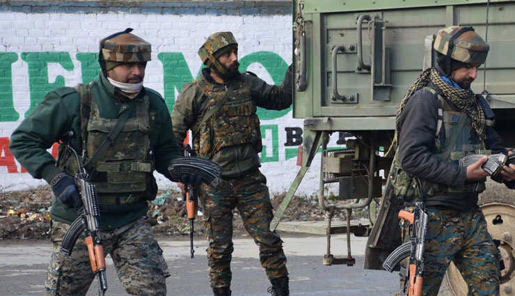 जम्‍मू-कश्‍मीर: पुलवामा में आतंकियों और सुरक्षाबलों के बीच 12 घंटों से जारी मुठभेड़ खत्‍म, 4 आतंकी ढेर