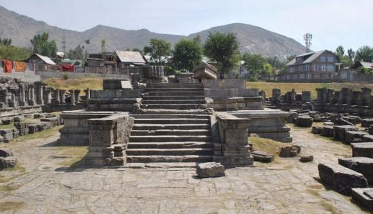 major attractions of pulwama,kashmir,pulwama,pulwama is famous for saffron,holidays,travel,tourism