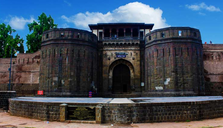 pune attractions,pune tourism,best places to visit in pune,top things to do in pune,explore pune,pune sightseeing,historical places in pune,tourist places in pune,places to see in pune,pune city tour,aga khan palace pune,osho commune international pune,kasturba samadhi pune,shivneri fort pune,lal mahal pune,shaniwar wada pune