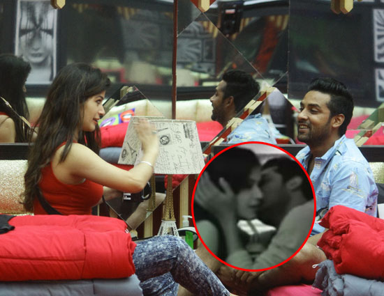 बिग बॉस 11 पुनीश और बंदगी के चक्कर में शो के मेकर्स ने लिया बड़ा फैसला !!