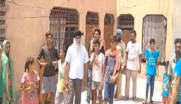 पंजाब के इस गांव में महिलाओं की सलवार चुराता है 'भूत', दहशत में लोग clothes,robbery,ghost,tarntaran,village,punjab,blind faith,police,weird story,weird news