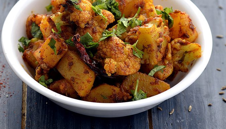punjabi aloo gobi,summer recipe,main course recipe,aloo recipe,gobi recipe
