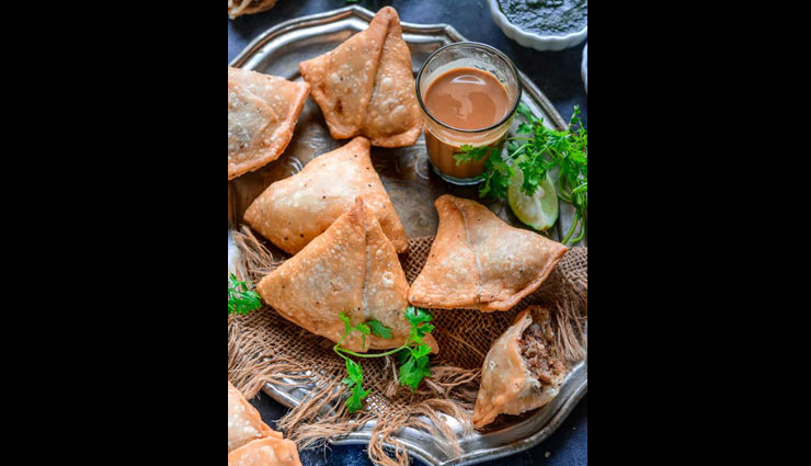 diwali 2019,punjabi samosa,party snacks recipe,snacks recipe