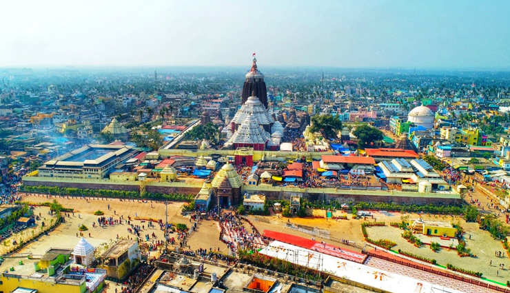 india,every food lover must visit in india,india travel,india tourism,tourist places in india