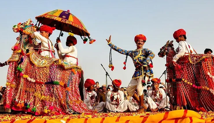  
राजस्थानी संस्कृति का अनूठा संगम है अजमेर का पुष्कर मेला यूं उठाए इसका लुत्फ 