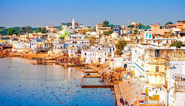 pushkar,places to visit in pushkar,brahma temple,pushkar lake,rangji temple,varah temple,man mahal,savitri temple