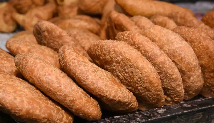 street food,famous street food,street food in india,travel,travel india,travel tips