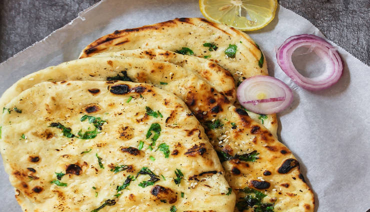 प्याज कुलचा : घर पर बेहिचक बनाएं यह जायकेदार डिश, हर ओर से होगी तारीफों की बौछारें #Recipe प्याज कुलचा : घर पर बेहिचक बनाएं यह जायकेदार डिश, हर ओर से होगी तारीफों की बौछारें #Recipe