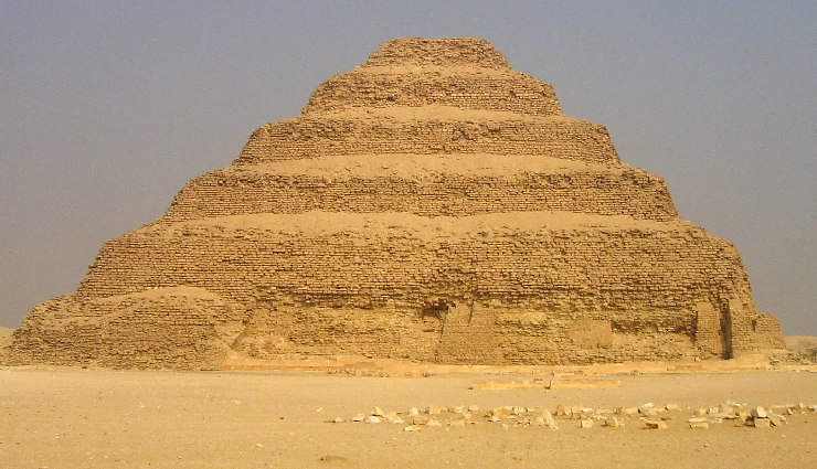 egypt famous pyramids,top pyramids in egypt,famous egyptian pyramids,ancient egypt pyramid sites,iconic pyramids in egypt,egypt renowned pyramid structures,historic pyramids of egypt,must-visit pyramids in egypt,egypt pyramid landmarks,exploring egypt famous pyramids