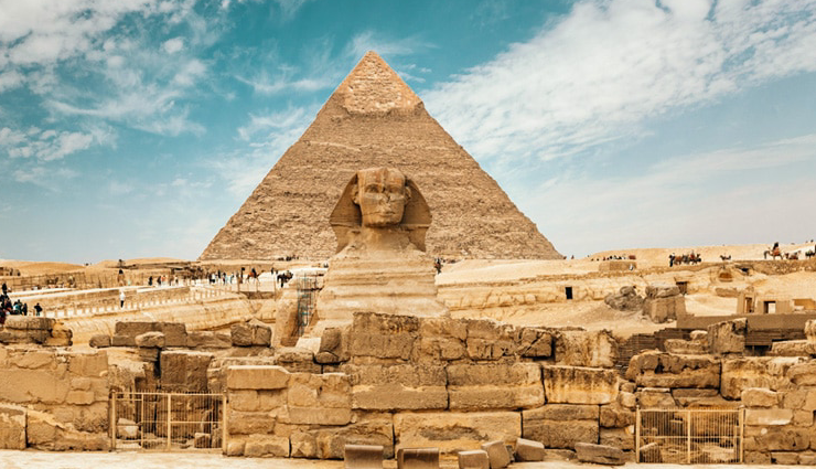 egypt famous pyramids,top pyramids in egypt,famous egyptian pyramids,ancient egypt pyramid sites,iconic pyramids in egypt,egypt renowned pyramid structures,historic pyramids of egypt,must-visit pyramids in egypt,egypt pyramid landmarks,exploring egypt famous pyramids