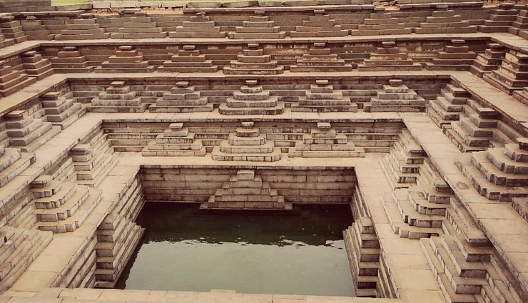 hampi tourist attractions,top places in hampi,hampi historical sites,hampi travel guide,things to do in hampi,hampi unesco world heritage,hampi sightseeing spots,hampi ancient ruins,hampi heritage sites,hampi historical monuments