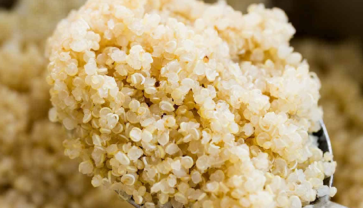 foods for hormonal balance,balance hormones with diet,hormone-balancing foods,nutrient-rich diet for hormones,hormone regulation foods,hormonal imbalance diet,healthy hormone levels diet,endocrine health foods,diet for hormonal health,hormone-friendly foods