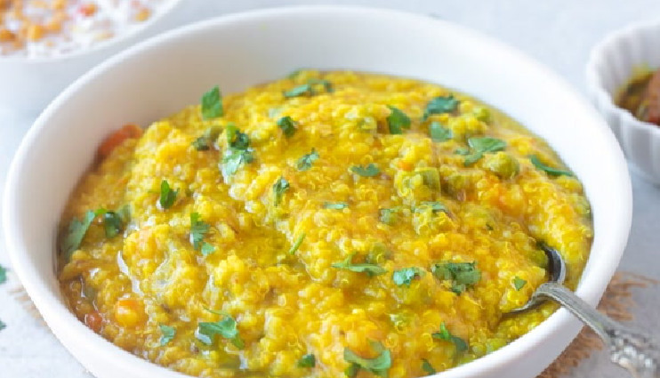 healthy quinoa vegetable khichdi,quinoa khichdi recipe,gluten-free khichdi,vegan quinoa khichdi,nutritious indian khichdi,high-protein quinoa meals,plant-based khichdi,quinoa vegetable dinner,comfort food quinoa,easy healthy recipes
