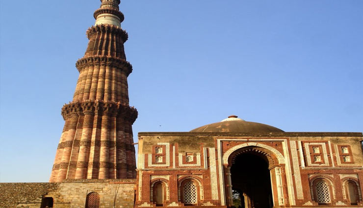 qutub minar,interesting facts about qutub minar,holidays,travel,tourism ,ट्रेवल, हॉलीडेज, टूरिज्म, कुतुबमीनार