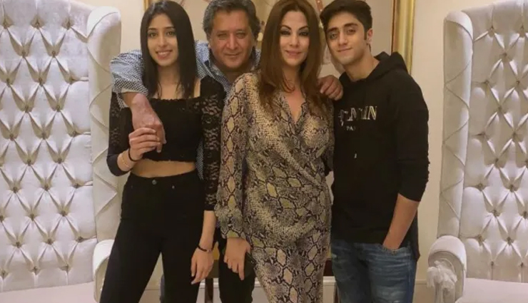 do you remember ra-ones prateek,he was shahrukh khans son,now he looks like this