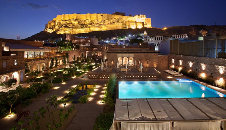 heritage hotels,magnificent forts,india,india travel,india tourism,tourist places in india,india travel guide,holidays in india