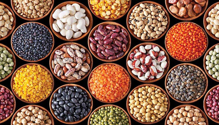 रसोई में इन 5 चीजों के खत्म होने से ही चली जाती हैं घर की बरकत, रखें हमेशा ध्यान 