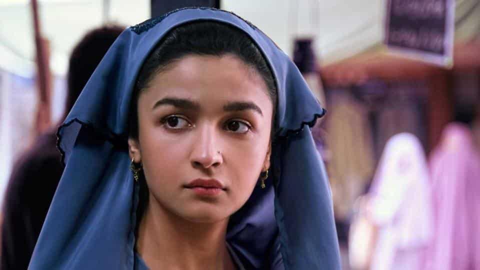 bollywood,flashback 2018,alia bhatt,deepika padukone,raazi,padmavat