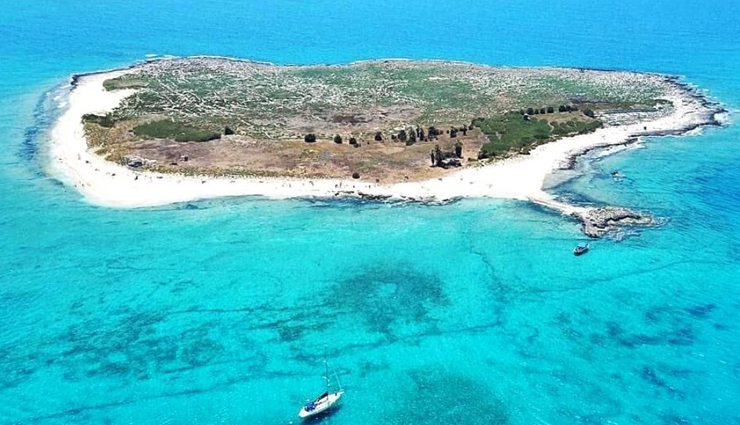 best beaches in lebanon,top beaches in lebanon,lebanon beach destinations,lebanon coastal getaways,lebanon mediterranean beaches,beaches to visit in lebanon,lebanon beach resorts,relaxing beaches in lebanon,family-friendly beaches in lebanon,beach vacations in lebanon