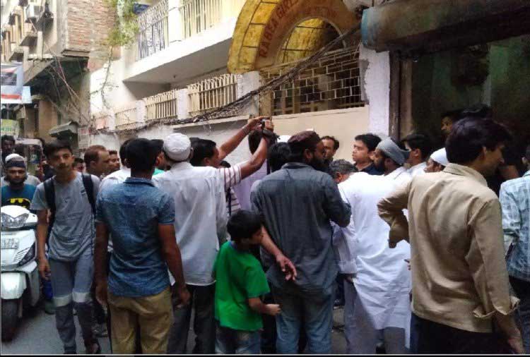 delhi,rabea public school,late payment of school fees