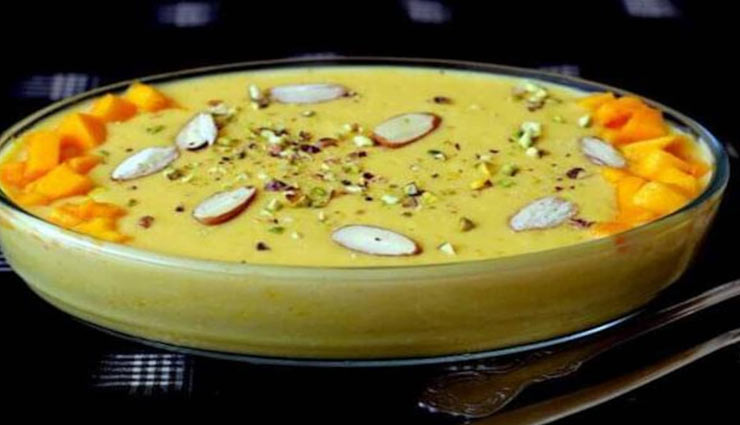 Navratri 2019: शाही और ठंडी रबड़ी बढ़ाएगी त्यौंहार की शान, जानें तरीका #Recipe