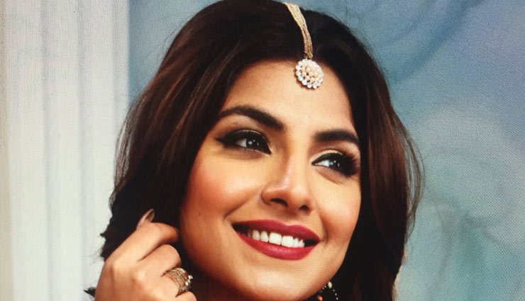 #MeToo: साजिद खान पर लगा यौन शोषण का आरोप, अक्षय कुमर ने लिया यह बड़ा फैसला bollywood,metoo,Akshay Kumar,housefull 4,sajid khan,sexual harassment,tanushree dutta,nana patekar,metoo campaign