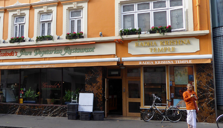 famous iskcon temples around the world,iskcon temples: global landmarks of devotion,international iskcon temples you must visit,top iskcon temples across the globe,discover the famous iskcon temples worldwide,sacred iskcon temples around the world,must-see iskcon temples in different countries