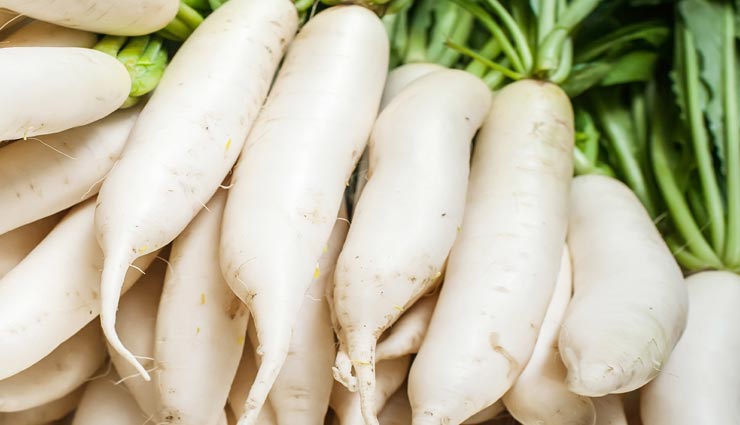 मूली हैं कुदरती खजाना, इन 4 बीमारियों से बचाता हैं इसका सेवन