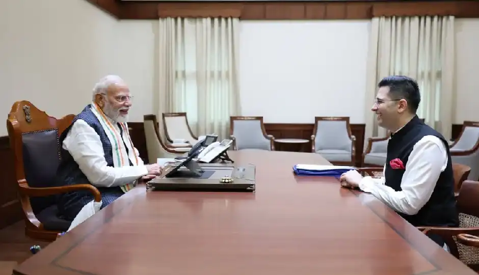 राघव चड्ढा की पीएम मोदी से मुलाकात, क्या पंजाब चुनाव से पहले मिलेगी बड़ी जिम्मेदारी?