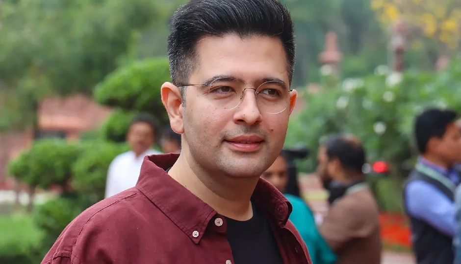 वोटर लिस्ट से नाम गायब होने पर भड़के राघव चड्ढा, बोले- ‘ये गलती नहीं, राजनीतिक बदला है’; AAP का पलटवार