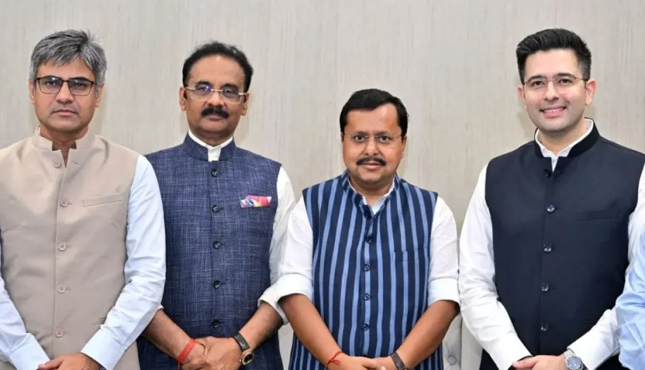 राघव चड्ढा, अशोक मित्तल और संदीप पाठक ने थामा BJP का दामन, AAP ने उठाई राज्यसभा सदस्यता खत्म करने की मांग