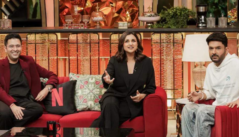 2 News : कपिल के शो में राघव चड्ढा ने दिए जल्द गुडन्यूज के संकेत, फरहान की ‘120 बहादुर’ में हुई इस एक्ट्रेस की एंट्री