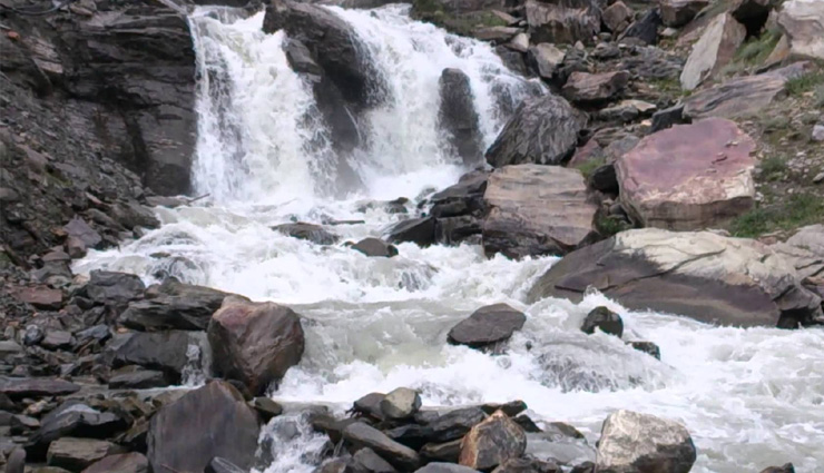 manali tourist attractions,best places to visit near manali,weekend getaway near manali,scenic spots near manali,must-visit places in manali,top destinations around manali,manali travel guide,manali sightseeing spots,famous places in manali,manali day trip ideas,manali adventure activities,manali nature spots,hidden gems near manali,manali holiday destinations,manali travel itinerary