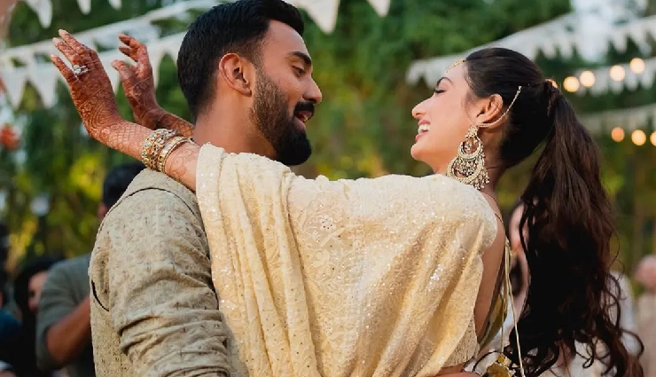 अथिया-राहुल की पहली मैरिज एनिवर्सरी पर देखें शादी का BTS वीडियो, सुनील और अहान शेट्टी ने ऐसे दी बधाई