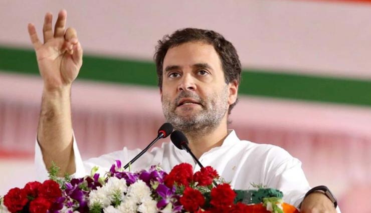 PM नरेंद्र मोदी एक ऐसे चौकीदार हैं जो दरवाजे खोलते हैं और चोरों को अंदर आने देते हैं : राहुल गांधी 