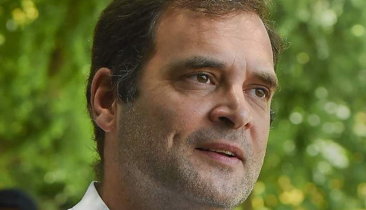 लोकसभा चुनाव में करारी हार के बाद कांग्रेस के 150 नेताओं ने दिया इस्तीफा, ये दिग्गज नेता अपने पद से हटे