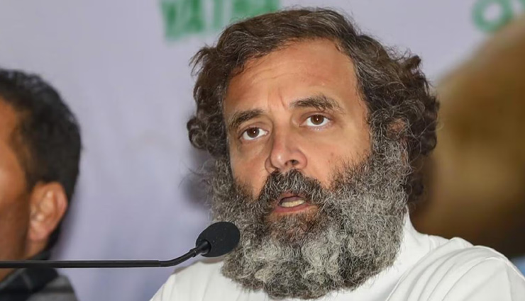 योगी आदित्यनाथ ठग, भगवा पहनने से कोई धार्मिक नेता नहीं हो जाता : राहुल गांधी