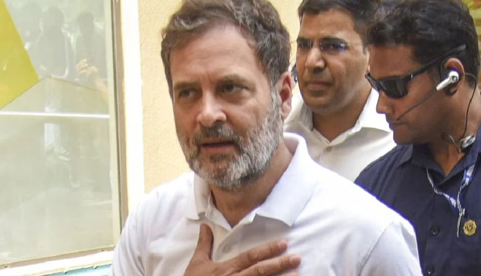 बिहार में राहुल गांधी की वोटर अधिकार यात्रा, जानकी मंदिर दर्शन के बाद सरकार पर वोट चोरी का लगाया आरोप