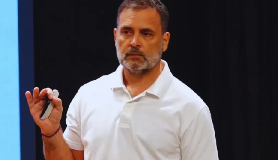 राहुल गांधी ने पेश किए वोट काटने के सबूत, प्रेस कॉन्फ्रेंस में गवाहों के साथ BJP और चुनाव आयोग पर लगाए गंभीर आरोप