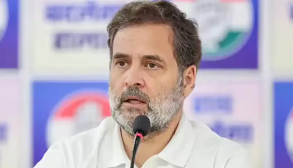 'रोजगार नहीं मिलेगा तो सिंहासन हिलेगा', BJP की उपचुनाव हार के बीच राहुल गांधी का हमला; 'छात्रों की गूंज' अभियान का किया जिक्र