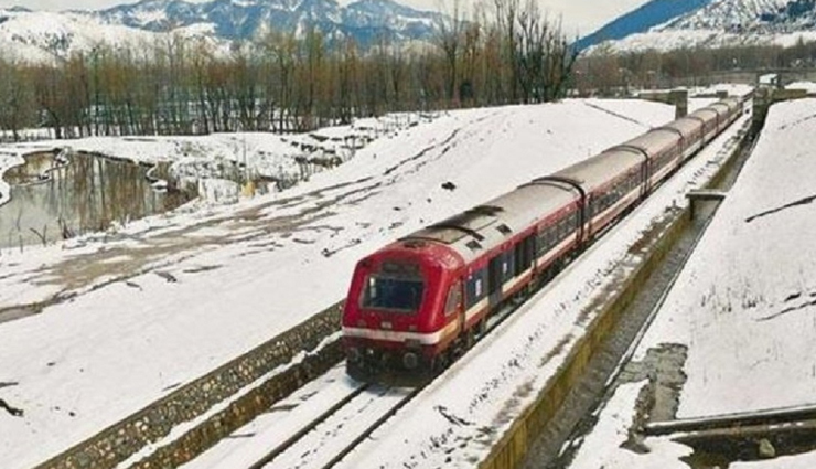 rail routes in india,scenic rail routes in india,india,goa railway route,vasco da gama to londa,darjeeling himalayan railway,jalpaiguri to darjeeling,matheran hill railway,dooars voyage,siliguri to newmal to hasimara to alipurduar,kashmir valley railway,jammu to udhampur to srinagar to baramulla,pamban railway route,mandapam to rameswaram,jodhpur to jaisalmer by desert queen,the himalayan queen railway route,kalka to shimla,the nilgiris mountain railway,pune,ernakulam